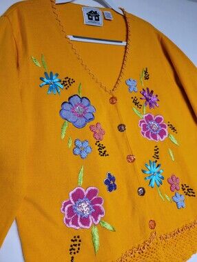 VINTAGE Storybook Knits Bright Blooms Floral Embroidered Knit Cardigan